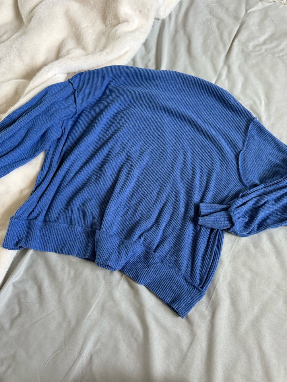 We The Free Blue main squeeze Hacci Blue Top Sweater Sz XS - Picture 8 of 8